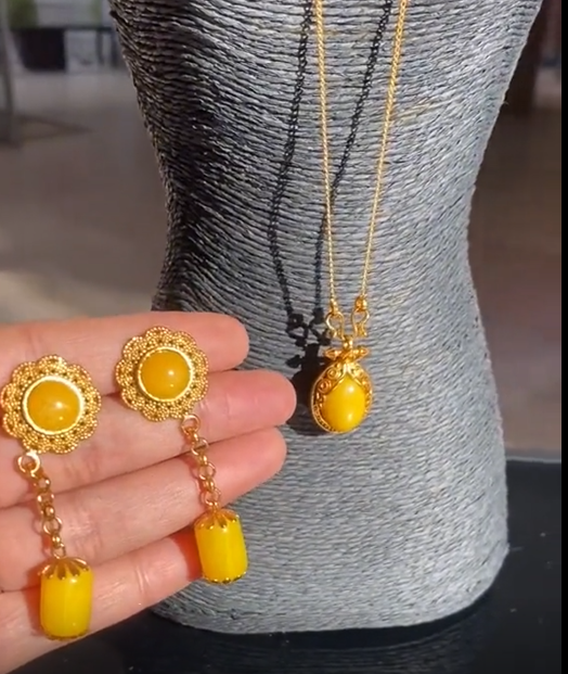 Golden haldi stud and necklace set with sunflower design - radiant jewelry for celebrations